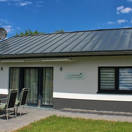 Ferienhaus Sterneneifel Хаймбах Екстериор снимка