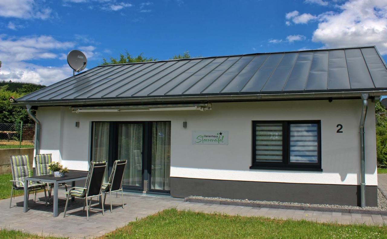 Ferienhaus Sterneneifel Хаймбах Екстериор снимка